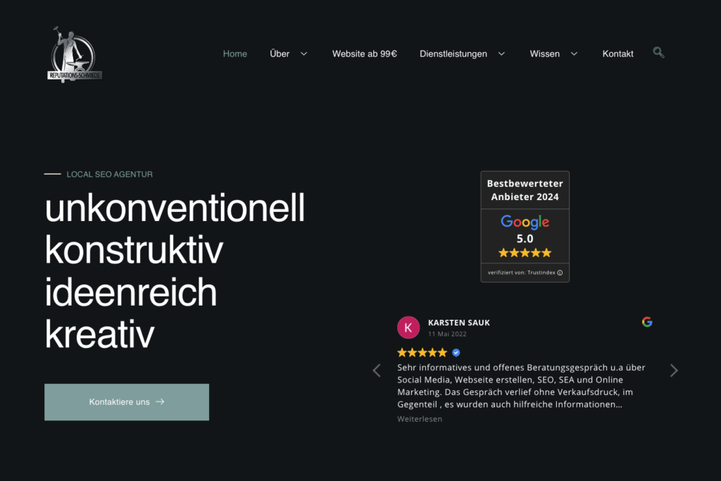 Webdesign Hannover - Die Homepage einer lokalen SEO-Agentur mit dunklem Hintergrund weist fettgedruckten weißen Text auf, der die Eigenschaften hervorhebt: unkonventionell, konstruktiv, kreativ. Sie integriert nahtlos Google-Bewertungen auf der Website einbinden, enthält eine Kontaktschaltfläche, ein hohes Google-Bewertungsabzeichen und eine Fünf-Sterne-Kundenbewertung. Local SEO Agentur Hannover.